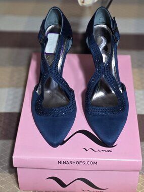 Nina Astrid Navy Satin Rhinestone Pointed Toe Evening Pump Heels Size 6.5 - NIB